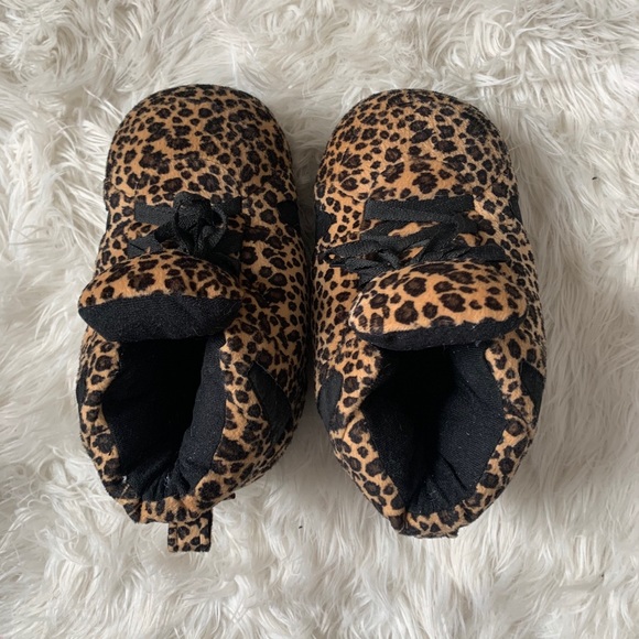 Plush Cheetah Print Slippers - Picture 1 of 3